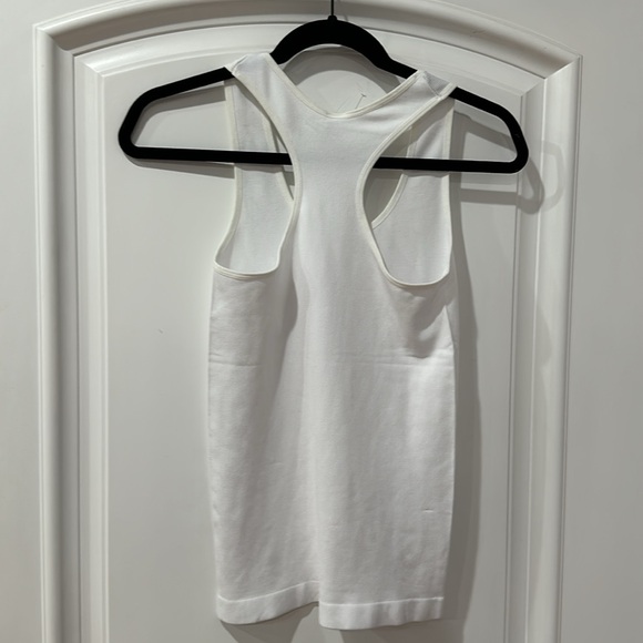 La linger muscle tees bundle for 2 ite - Picture 4 of 11